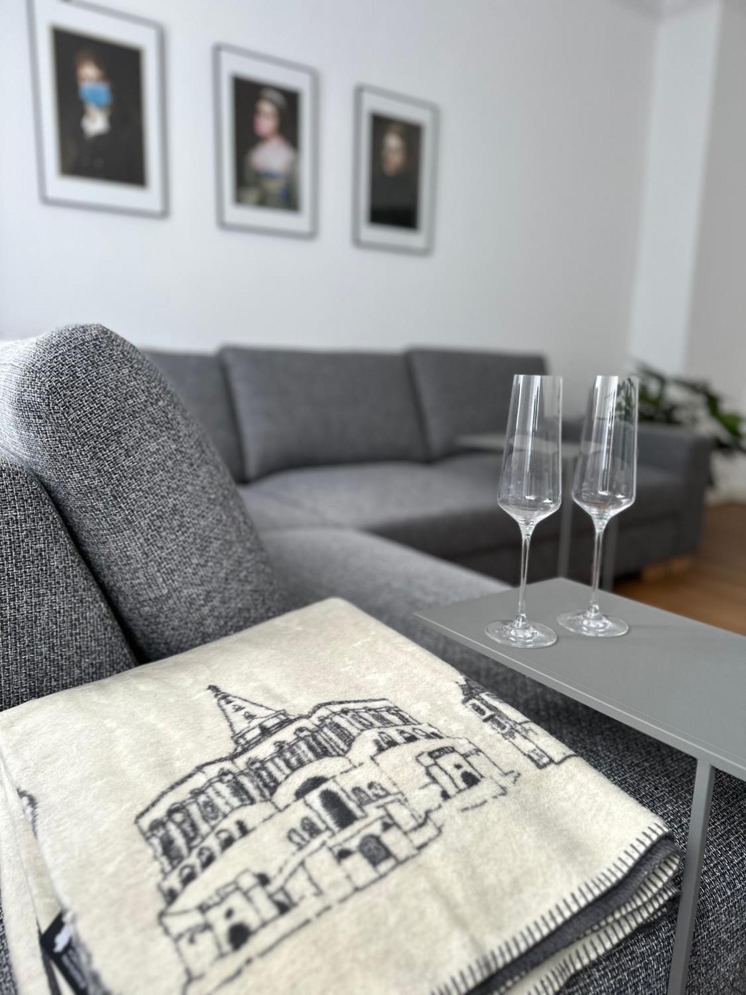 Apartment In Bad Wilhelmshoehe Mit Grossem Balkon Im Gruenen Und Kostenfreien Parkplaetzen Κάσελ Εξωτερικό φωτογραφία