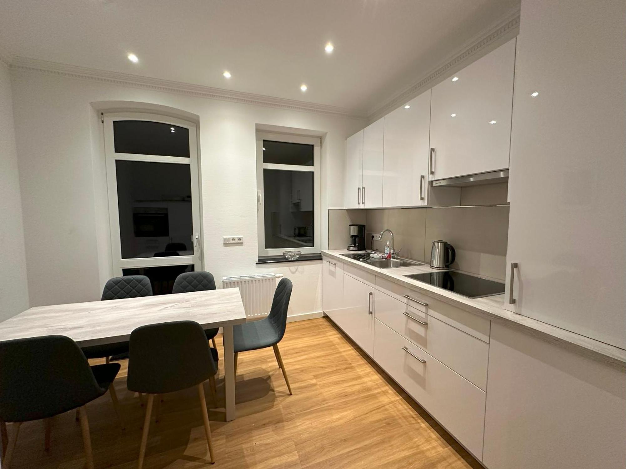 Apartment In Bad Wilhelmshoehe Mit Grossem Balkon Im Gruenen Und Kostenfreien Parkplaetzen Κάσελ Εξωτερικό φωτογραφία